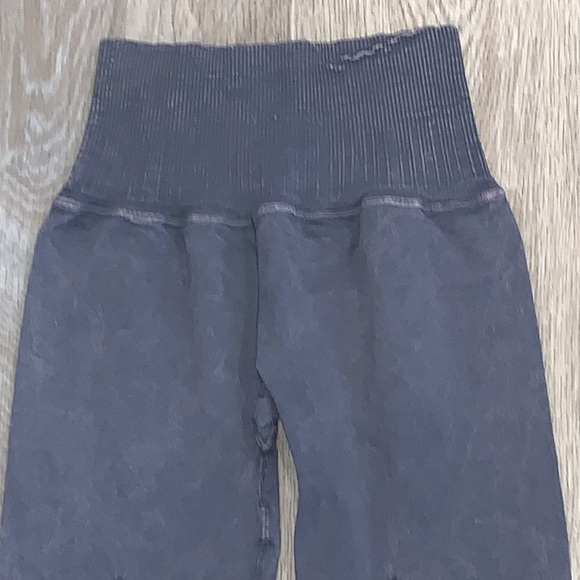 NWOT Free People Movement Good Karma High Rise 7/8 Leggings XS/S - Picture 10 of 14